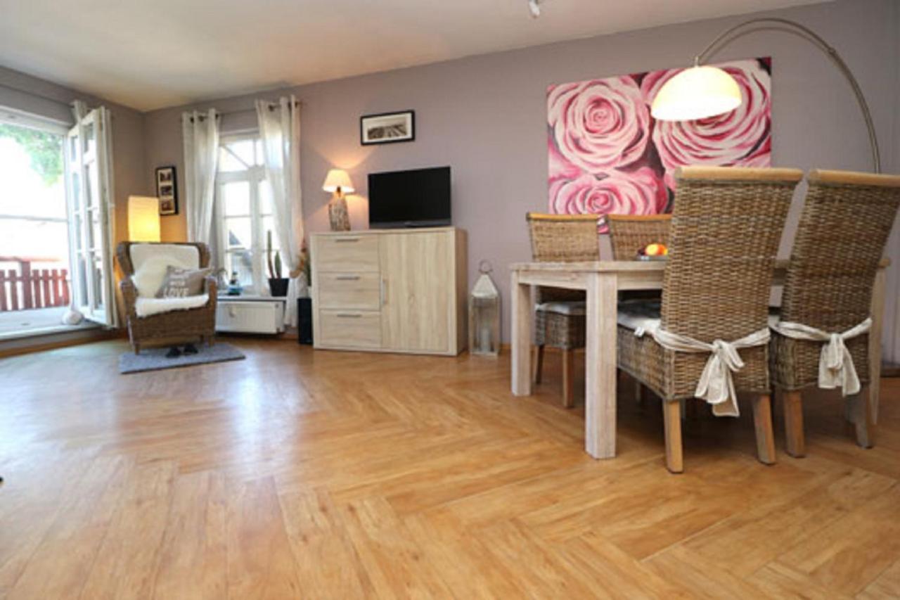 App Dreimaster Apartment Ahrenshoop Exterior photo